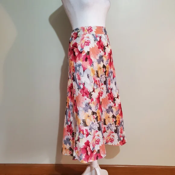Valerie Steven's linen & silk floral A-line midi skirt. Size 10. - Picture 2 of 9